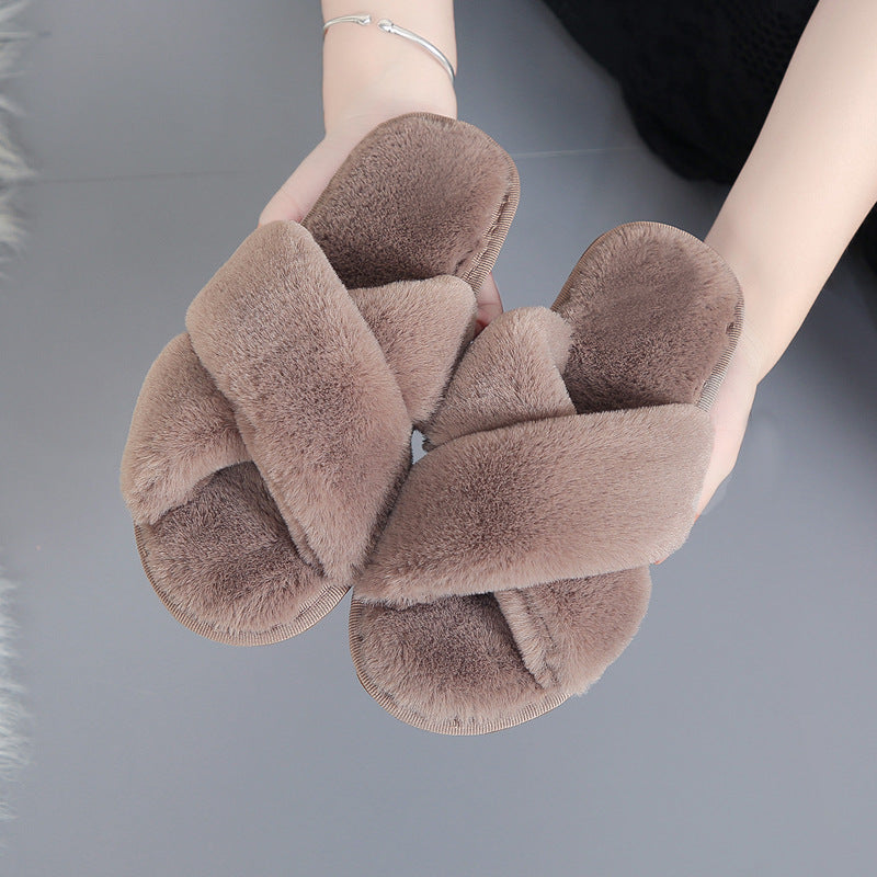 Pantofole in peluche morbido per il comfort quotidiano | Mira