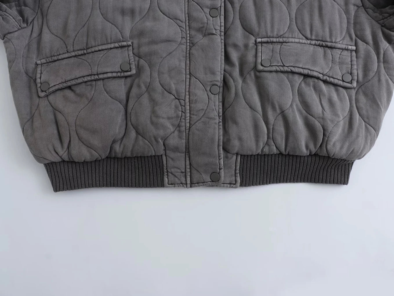 Padded bomber jacket that combines warmth and style | Elara