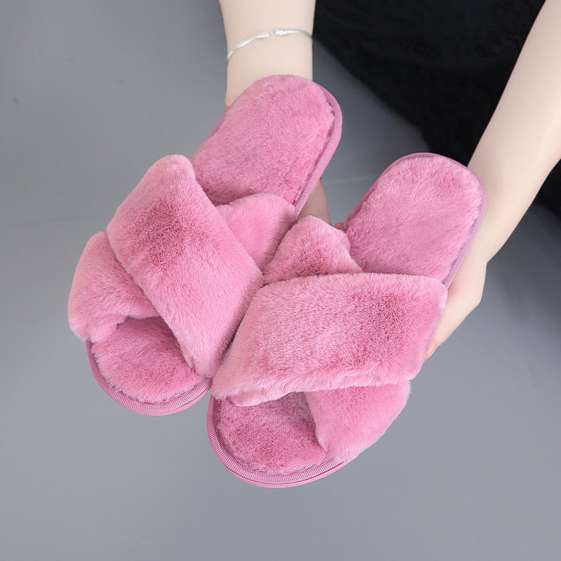 Pantofole in peluche morbido per il comfort quotidiano | Mira