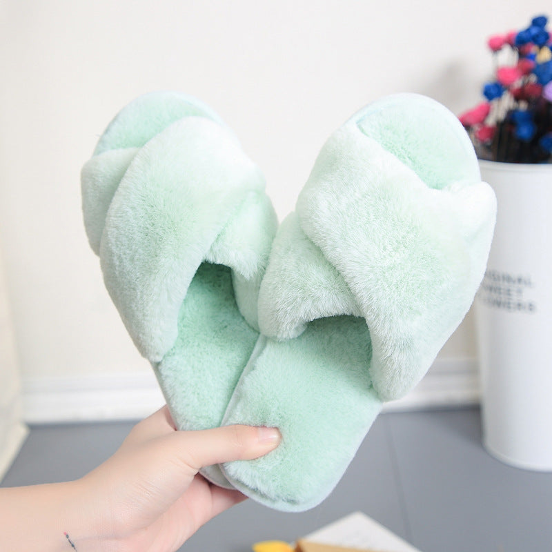 Pantofole in peluche morbido per il comfort quotidiano | Mira