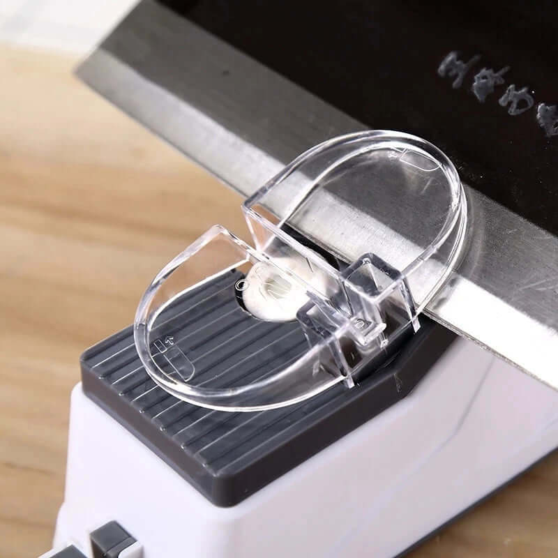 Always razor-sharp knives in seconds | EdgePro™