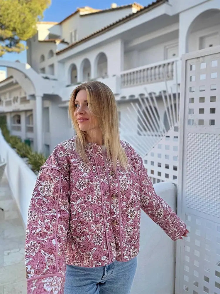 Stylish Jacket for the Upcoming Autumn | Roselle
