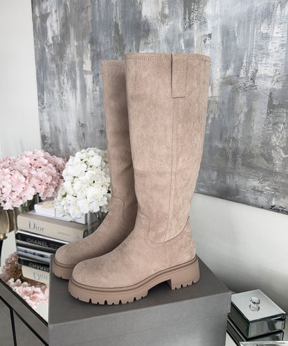 Comfortable High Boots with Warm Lining | Selina