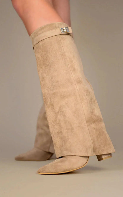Elegant Knee-High Boots with Comfortable Fit | Yara