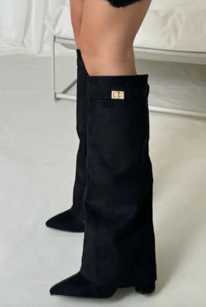 Elegant Knee-High Boots with Comfortable Fit | Yara