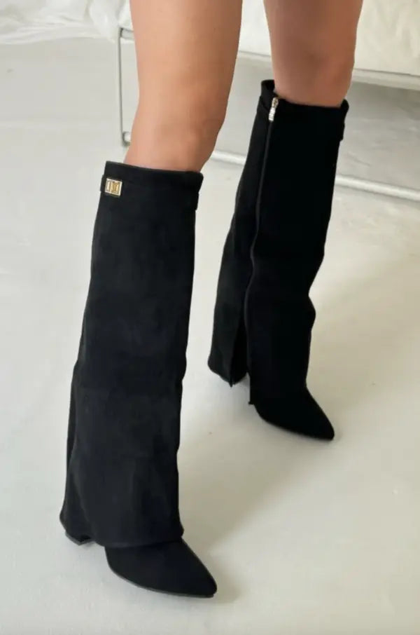 Elegant Knee-High Boots with Comfortable Fit | Yara