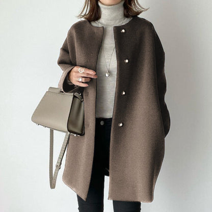 Minimalist Elegant Coat | Liora