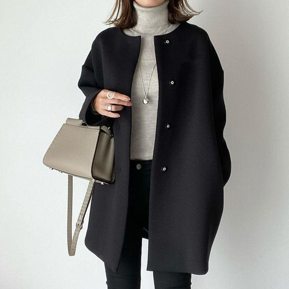 Minimalist Elegant Coat | Liora