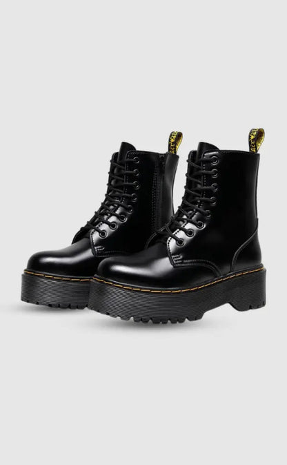 Stylish Leather Platform Boots with Chunky Sole | Martha